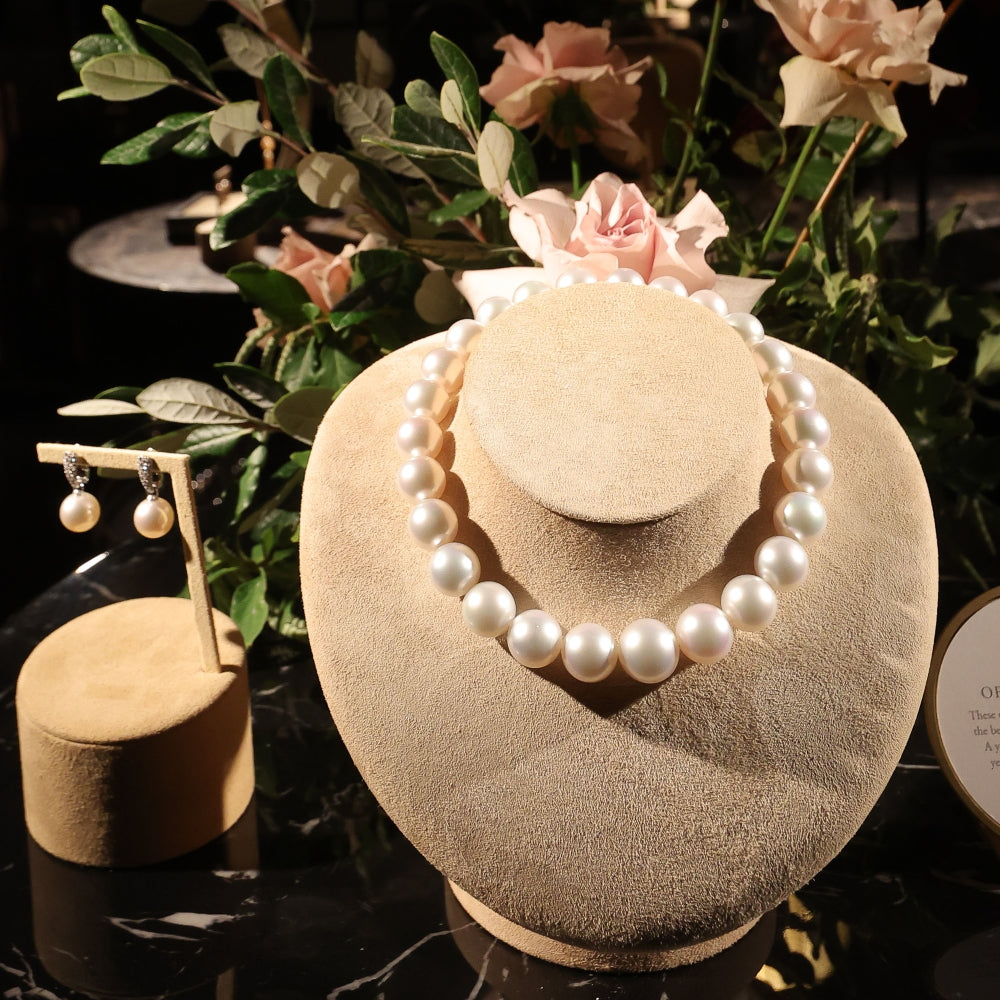 THE MONTH OF THE PEARL