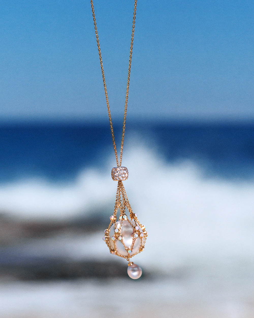 2026 0005 Diamond Lavalier Beach Plp Tall