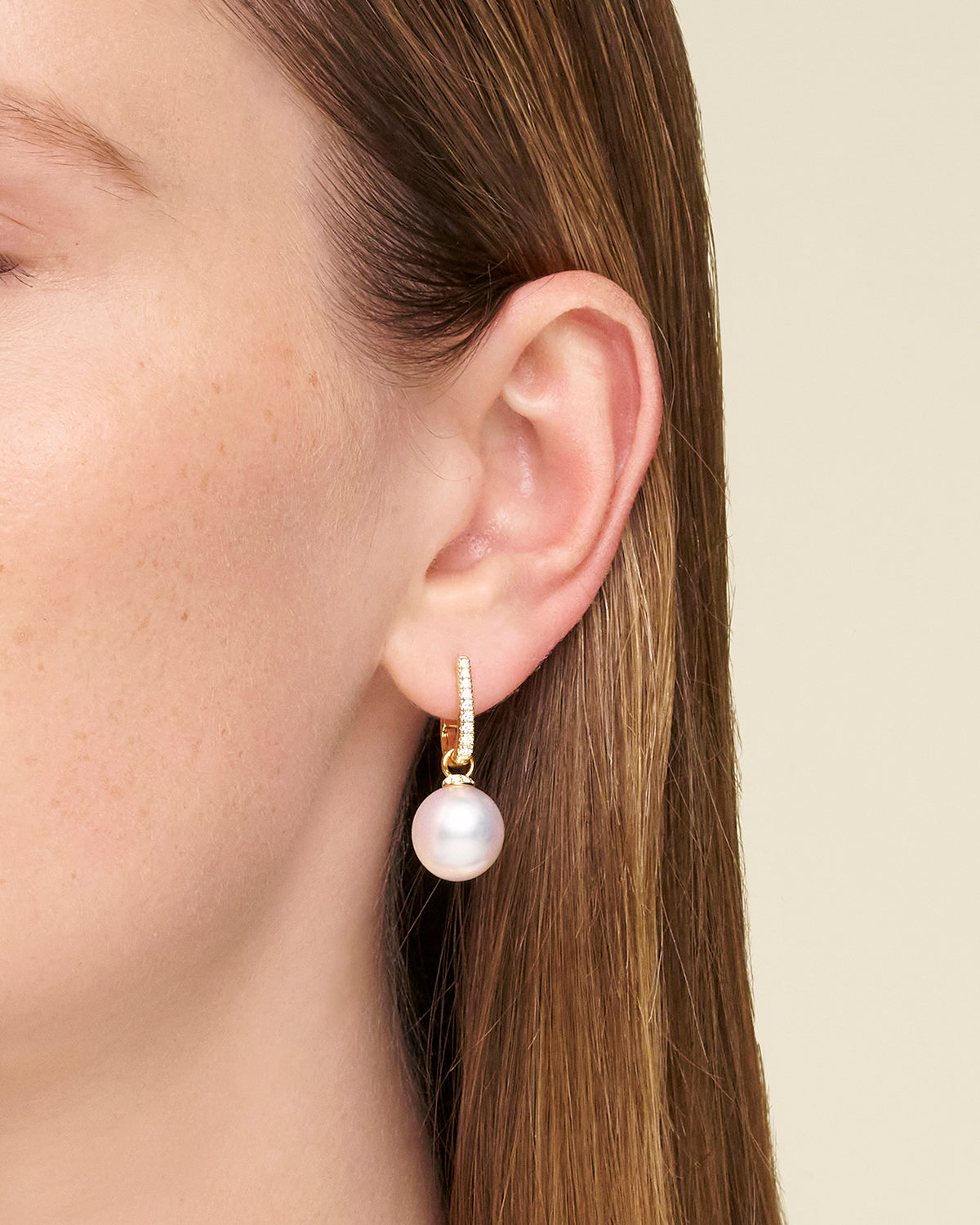 Diamond Pearls My Way Earrings On Body DYPR12C16E05Y