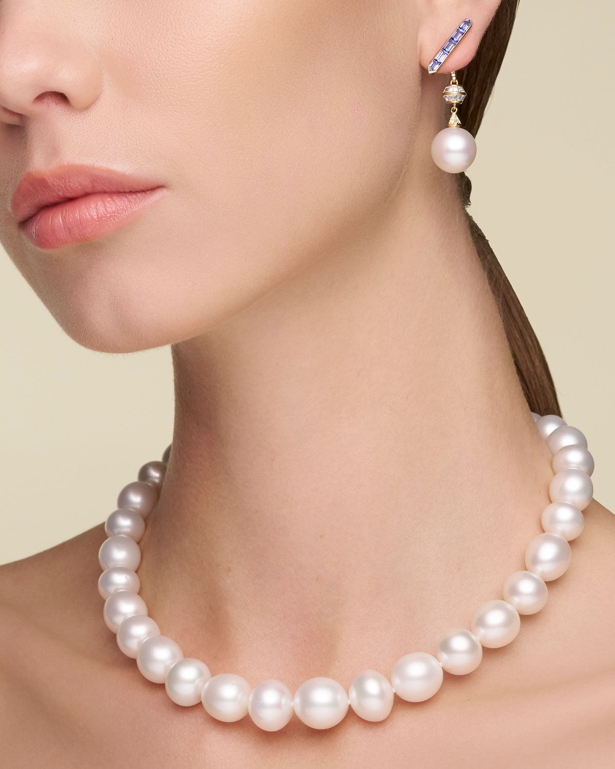 Diamond Sea Buoy And Bollard Stud Pearl Earrings On Body Dh24e52yps12 Necklace Scdebl001