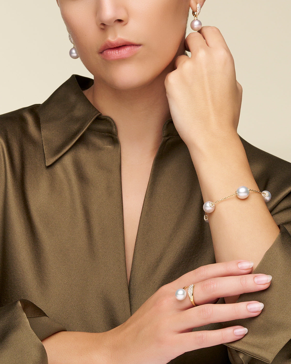 Diamond Touchstone Pearl Bracelet On Body V19B10YPO12 Diamond Touchstone Pearls My Way Earrings On Body DYPR12C16E10Y SKU C16E10Y C16AE03YPR12 Diamond Touchstone Pearl Ring On Body dv 17d5e60c 777c 4900 879f e4f3d452a09c