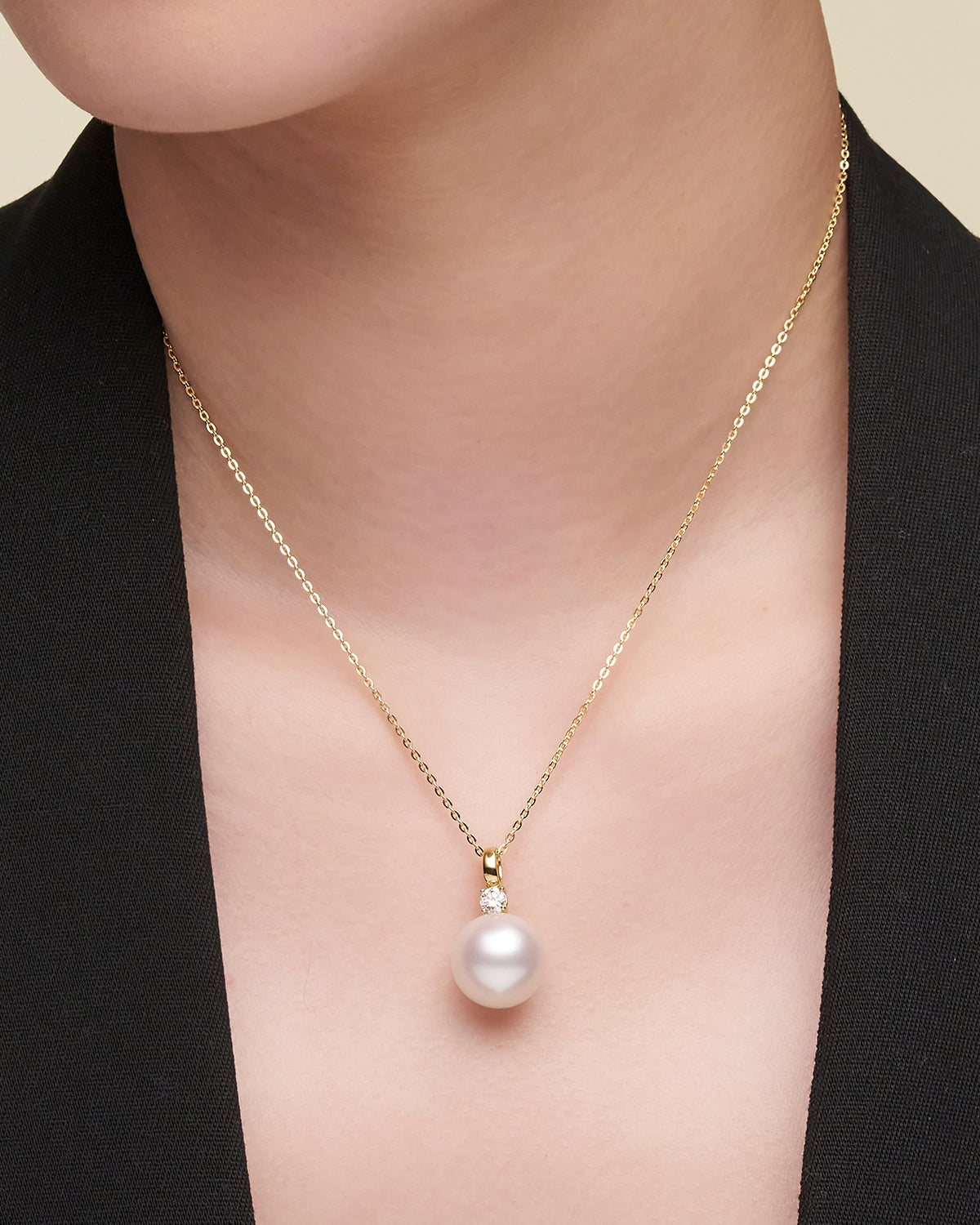 Grace Pearl Pendant On Body C00P28YPR14