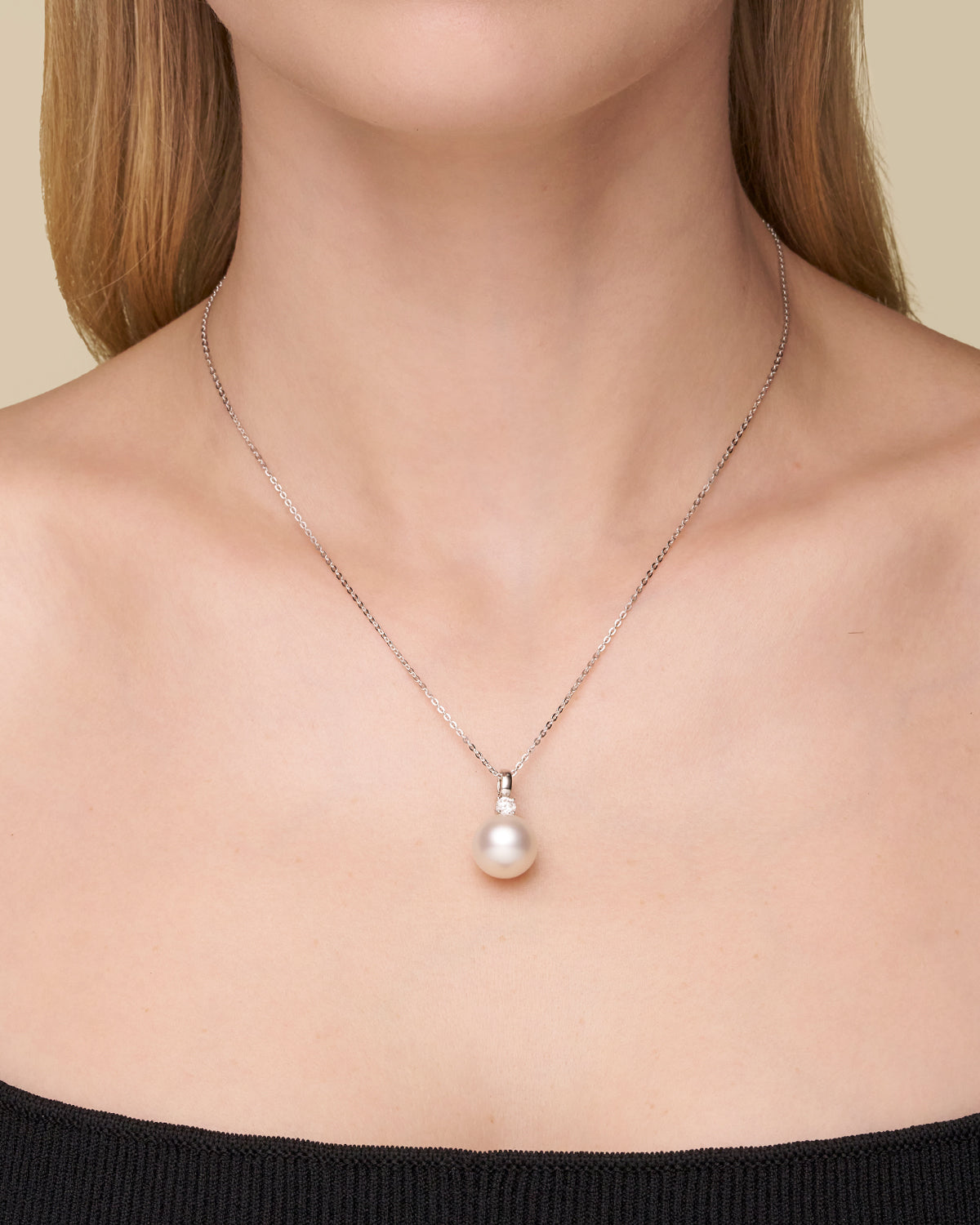 Grace Pearl Pendant On Body c00p28wpr12