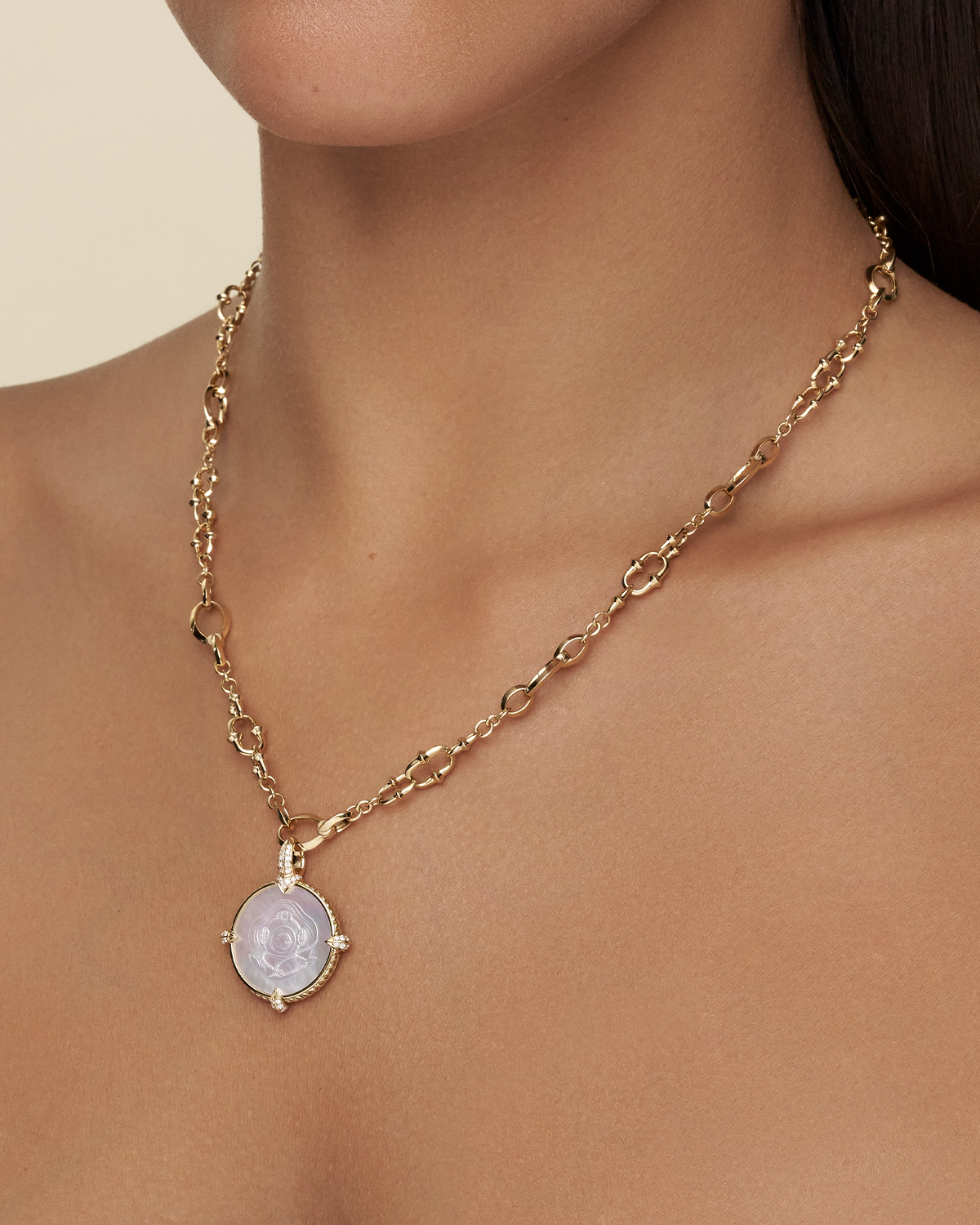 Hard Hat Dive Coin Charm Yellow Gold D21A06Y