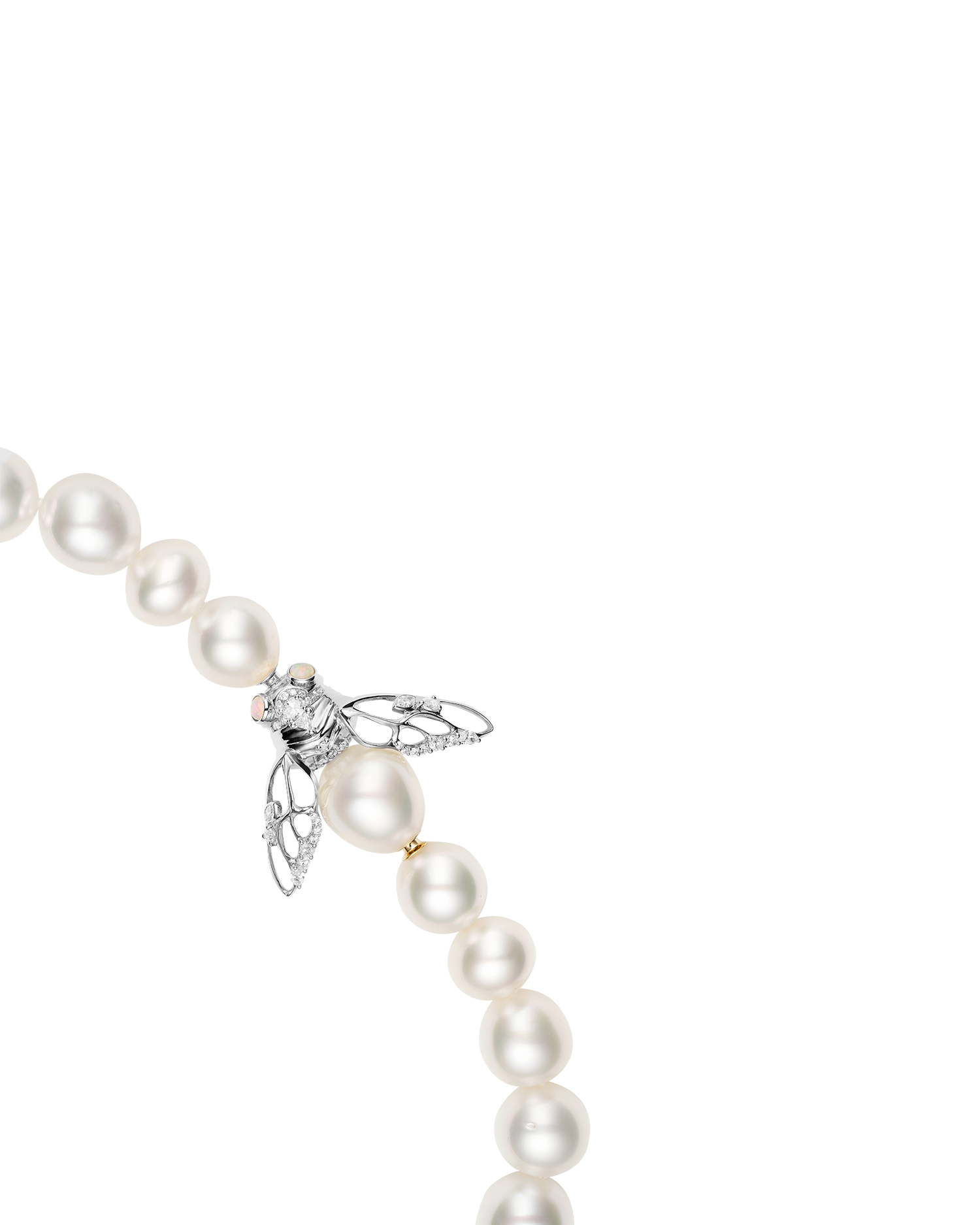 Lacewing Cicada Pearl Clasp | 12mm Drop Pearl, Diamond, and White Gold