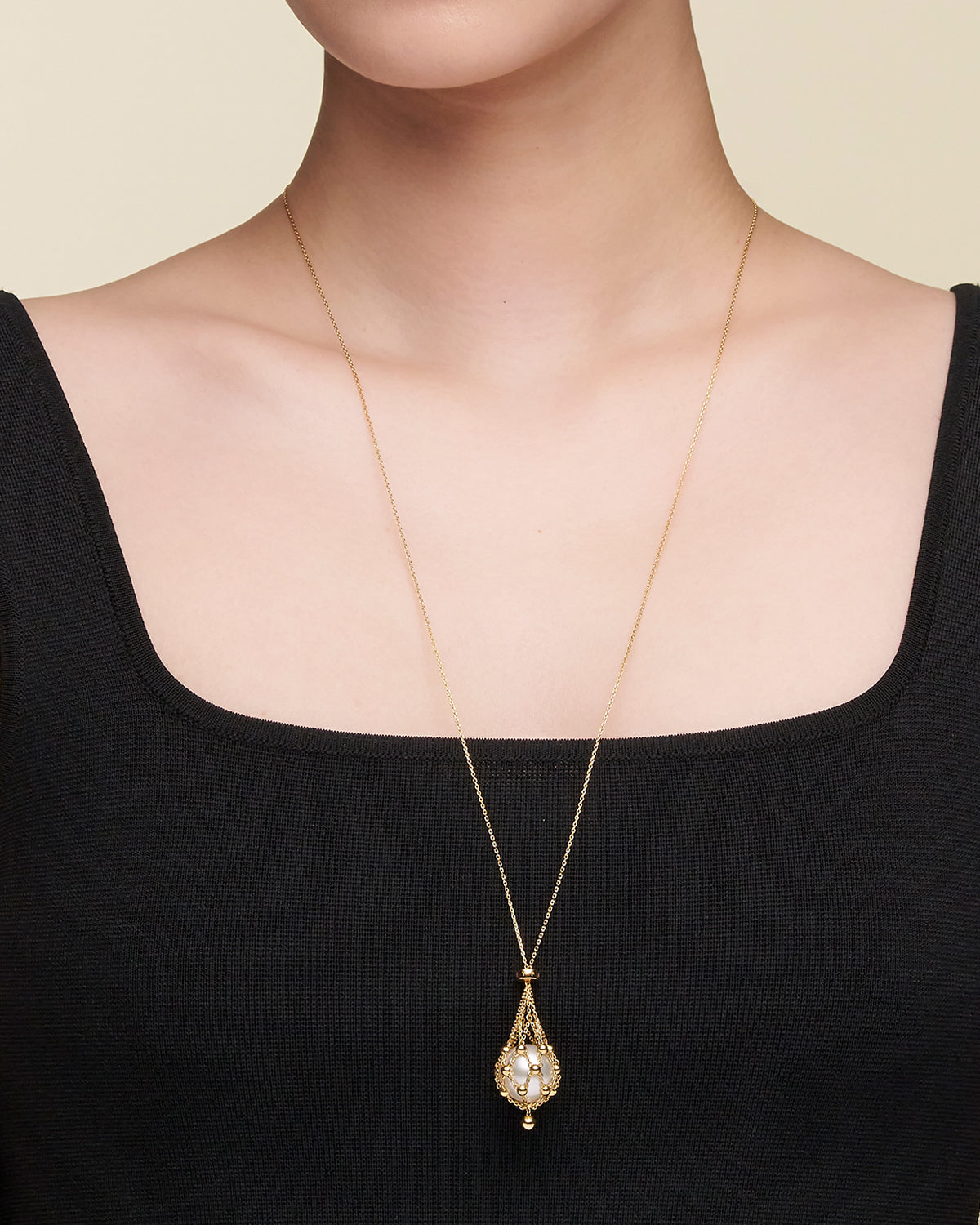 Lavalier Pearl Necklace On Body dh13n01ypb15