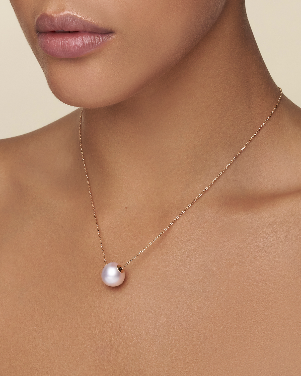 Palais Pearl Necklace 13 Triangle Pearl and Rose Gold On Body c00n15rpt13