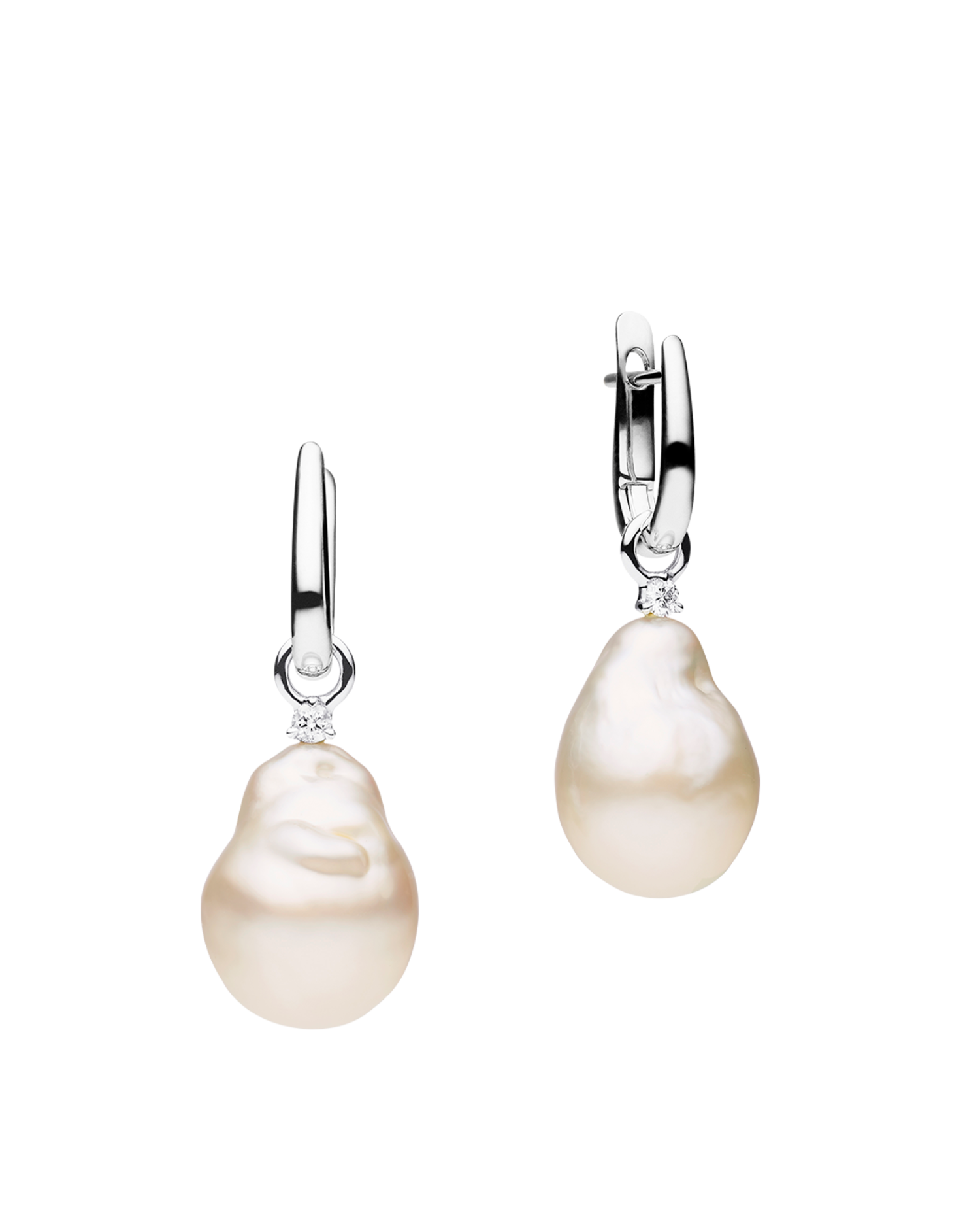 Pearls My Way Earrings in White Gold 12mm Baroque DWPQ12C16E02W