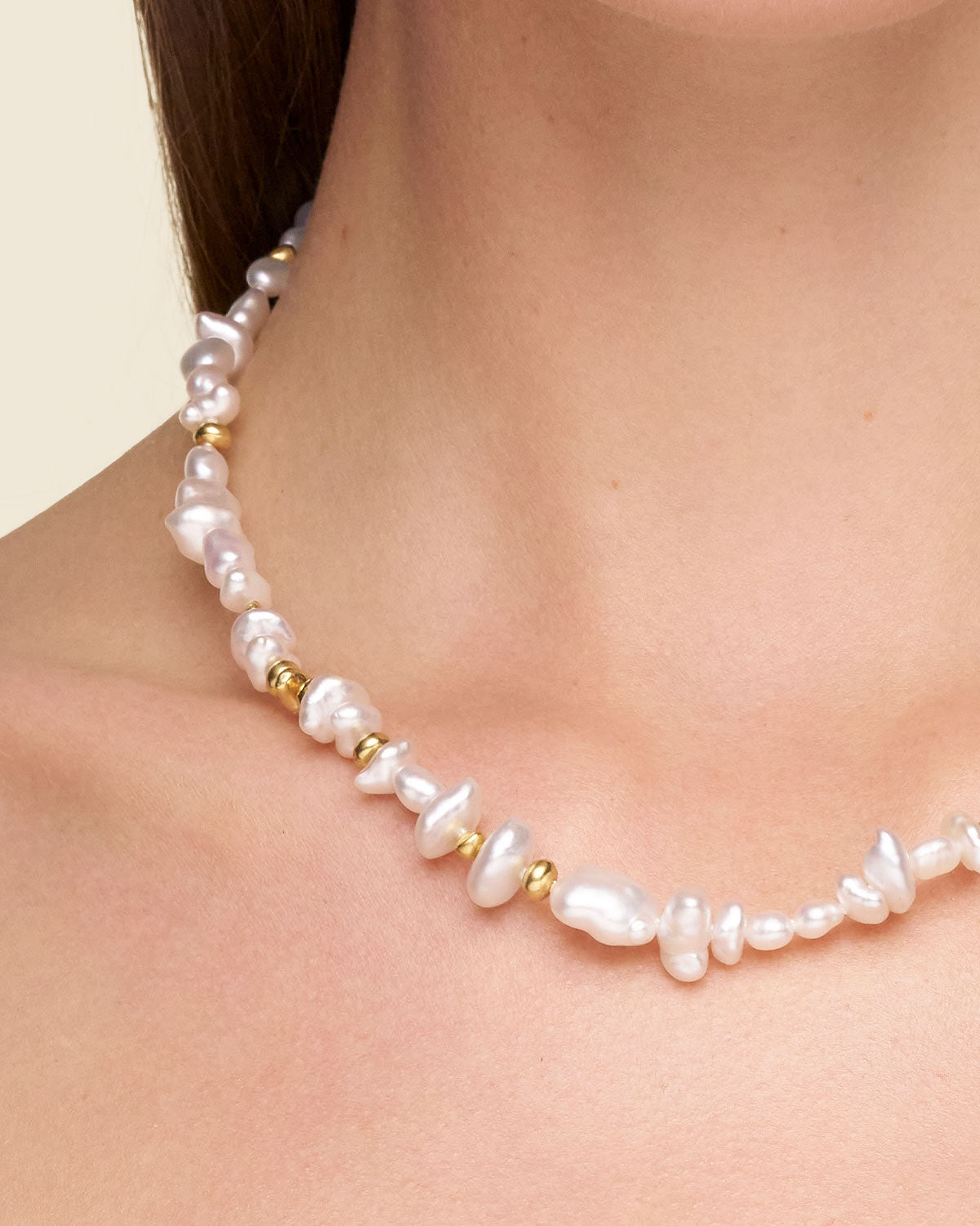 Wild Gold Granule Pearl Strand Necklace YG On Body sce22kbq02 detail