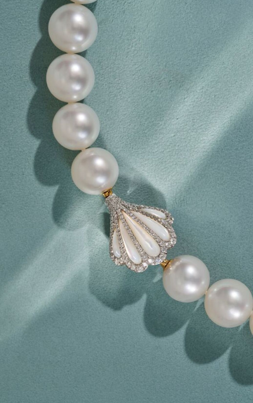 Mothers Day All Pearl Clasps