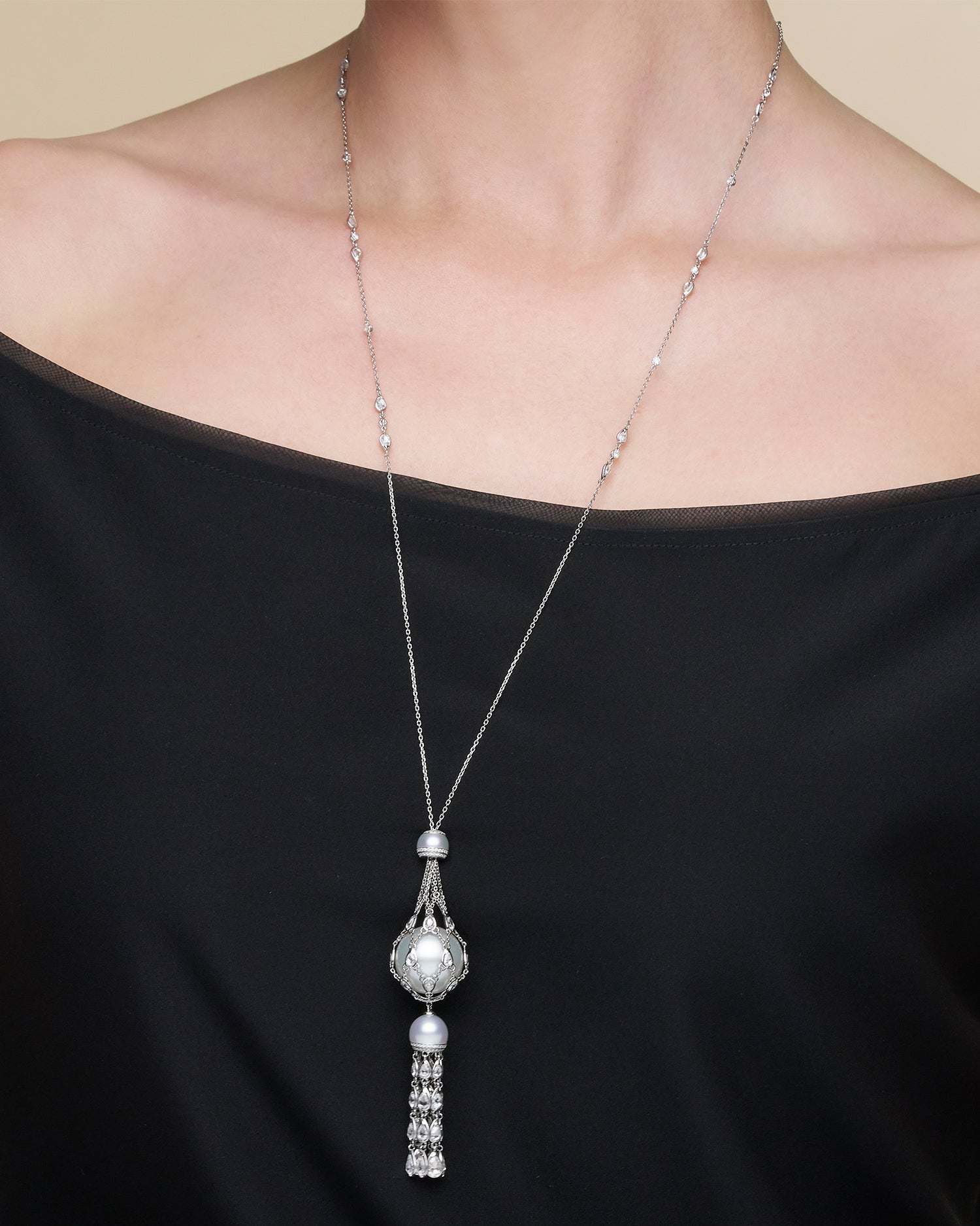 Diamond Hero Lavalier Pearl Necklace | 18mm Round Pearl, Diamonds, and White Gold
