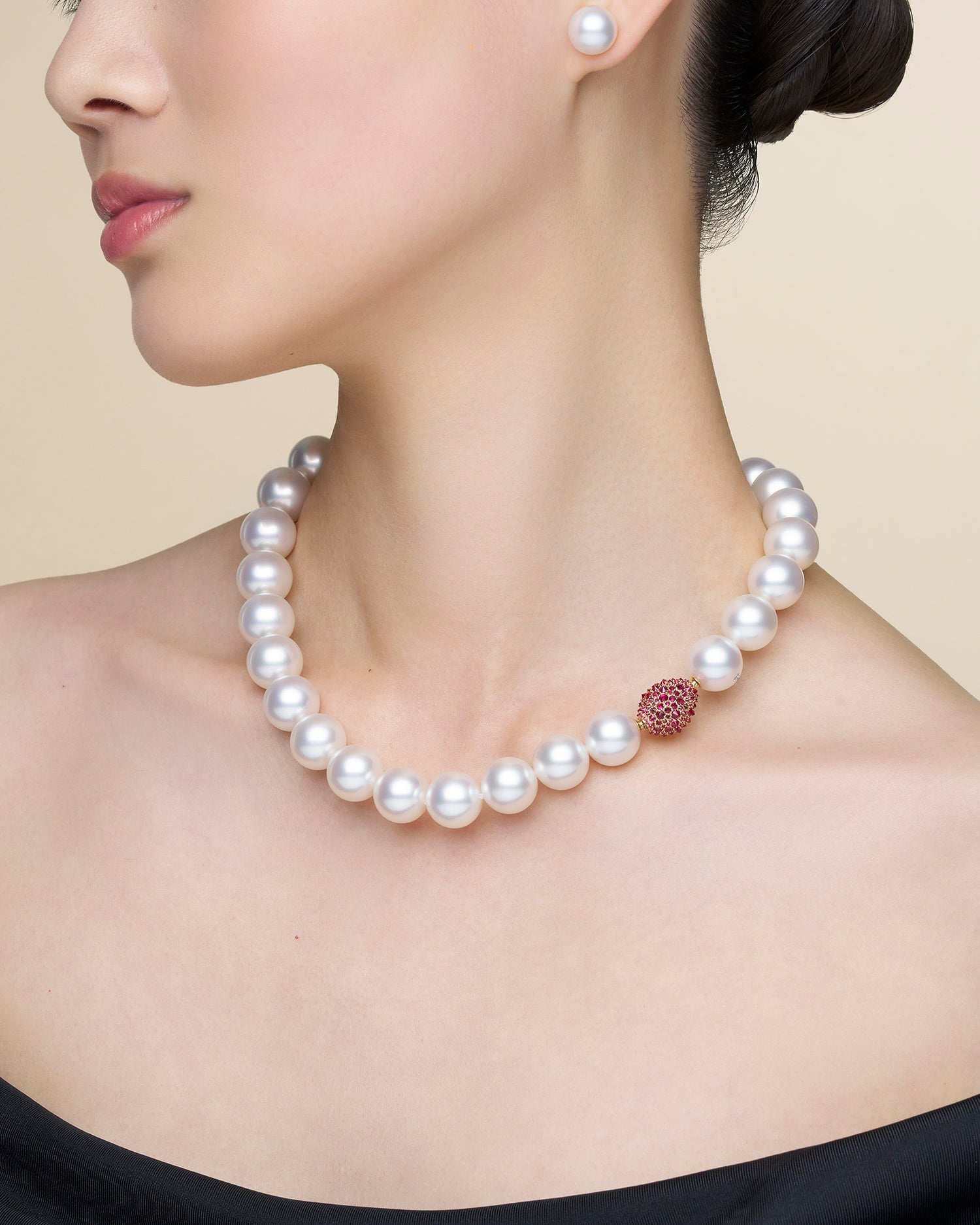 Ruby Touchstone Clasp | Rubies and Yellow Gold