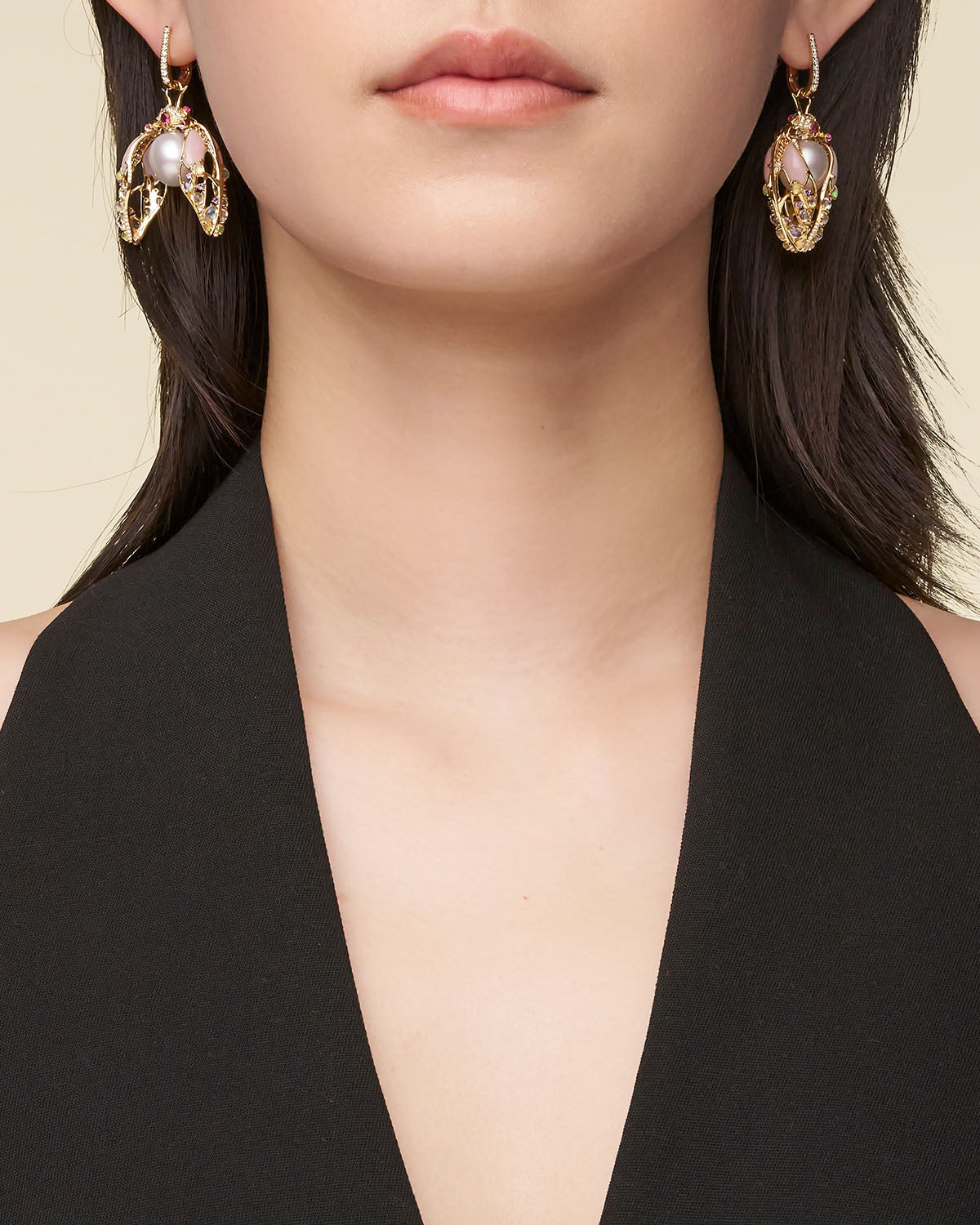 Blushing Cicada Pearl Earring Enhancers YG On Body DG25AE01Y05Y C16E05Y G25AE01YPO11