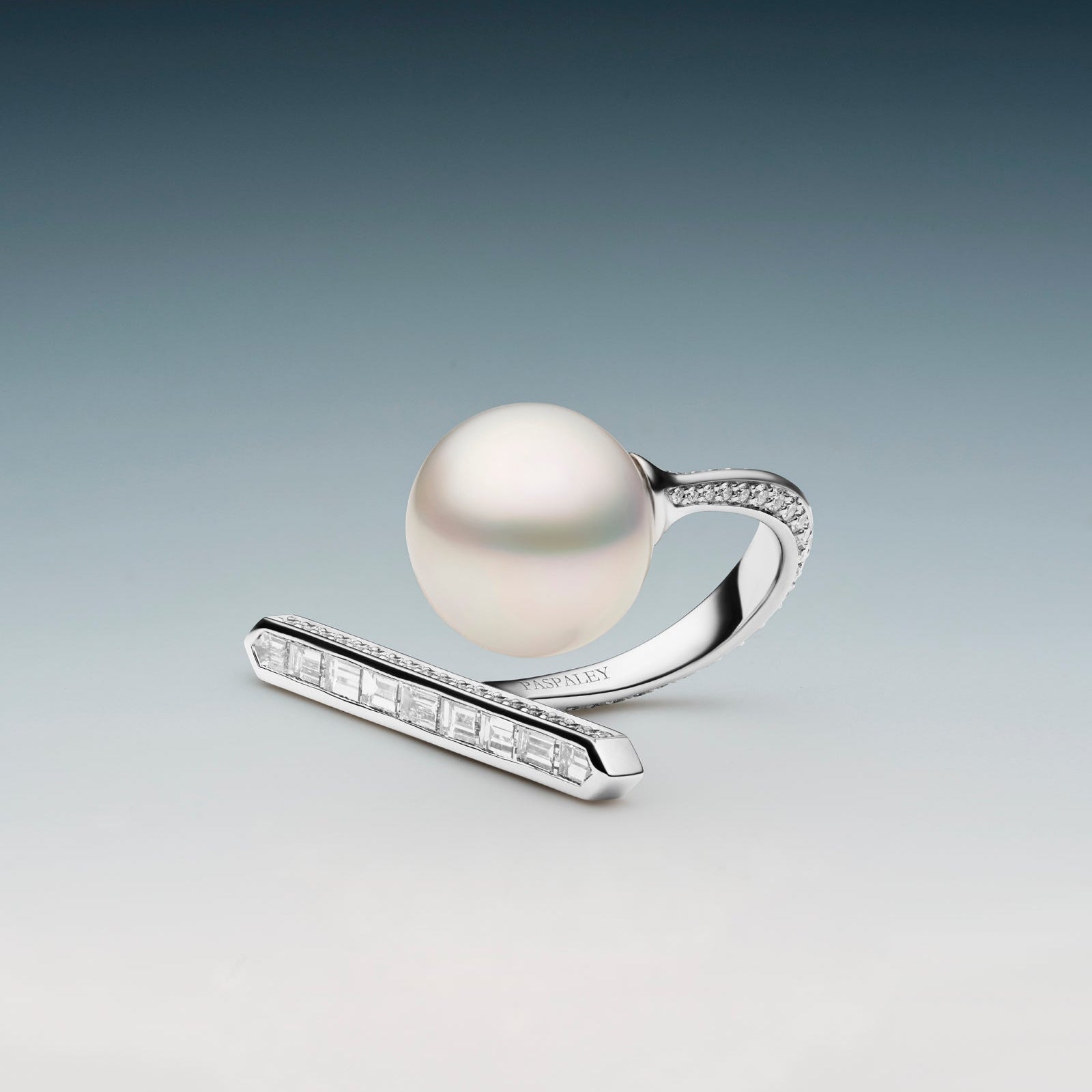 Diamond Bollard Split Pearl Ring | 14mm Semi-Round Pearl, Diamond, and White Gold dh24r52wps14