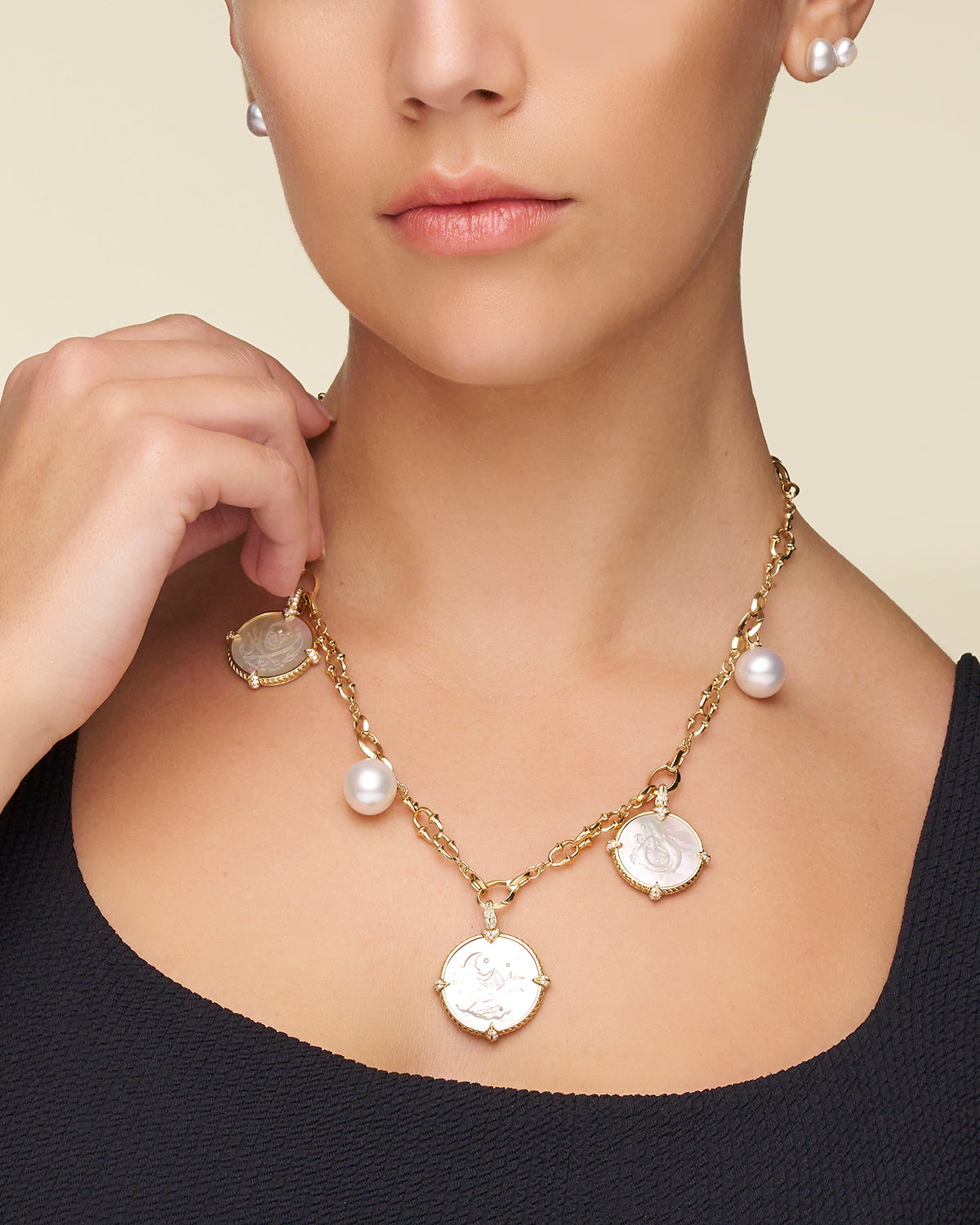 Dive Chain Necklace On Body D21N01Y Petite Mermaid Coin Charm On Body D21A01Y Seascape Coin Charm On Body D21A04Y Petite Guided by Stars Coin D21A02Y