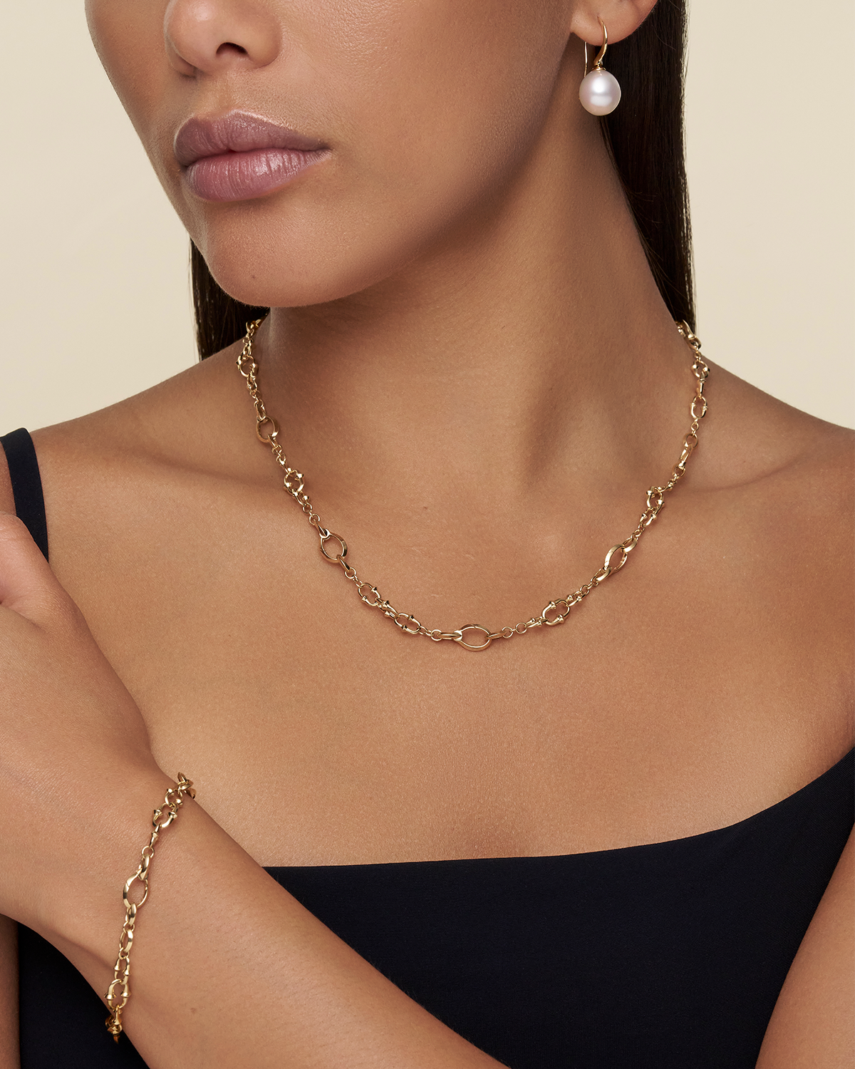 Dive Chain Necklace Yellow Gold on body D21N01Y