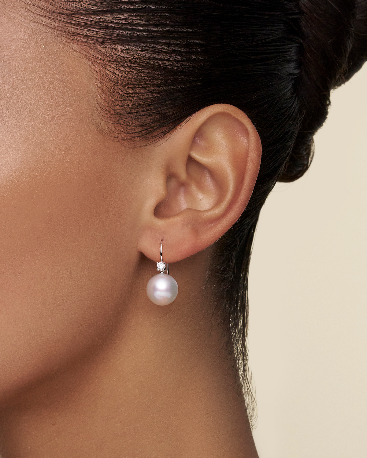 Grace Pearl Earrings 11 Round Pearls Diamonds and White Gold on body c00e44wpr11