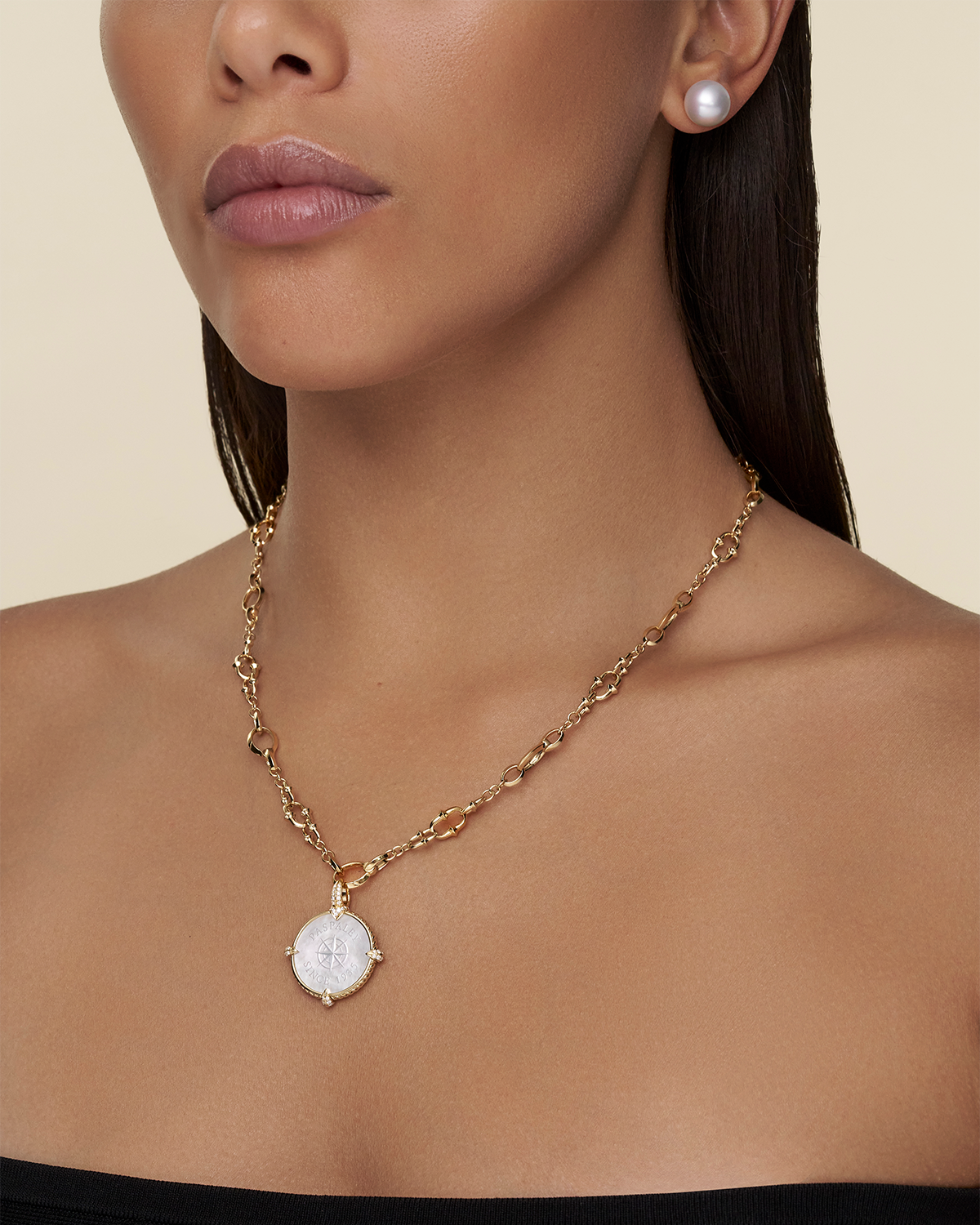 Hard Hat Dive Coin Charm Yellow Gold D21A06Y