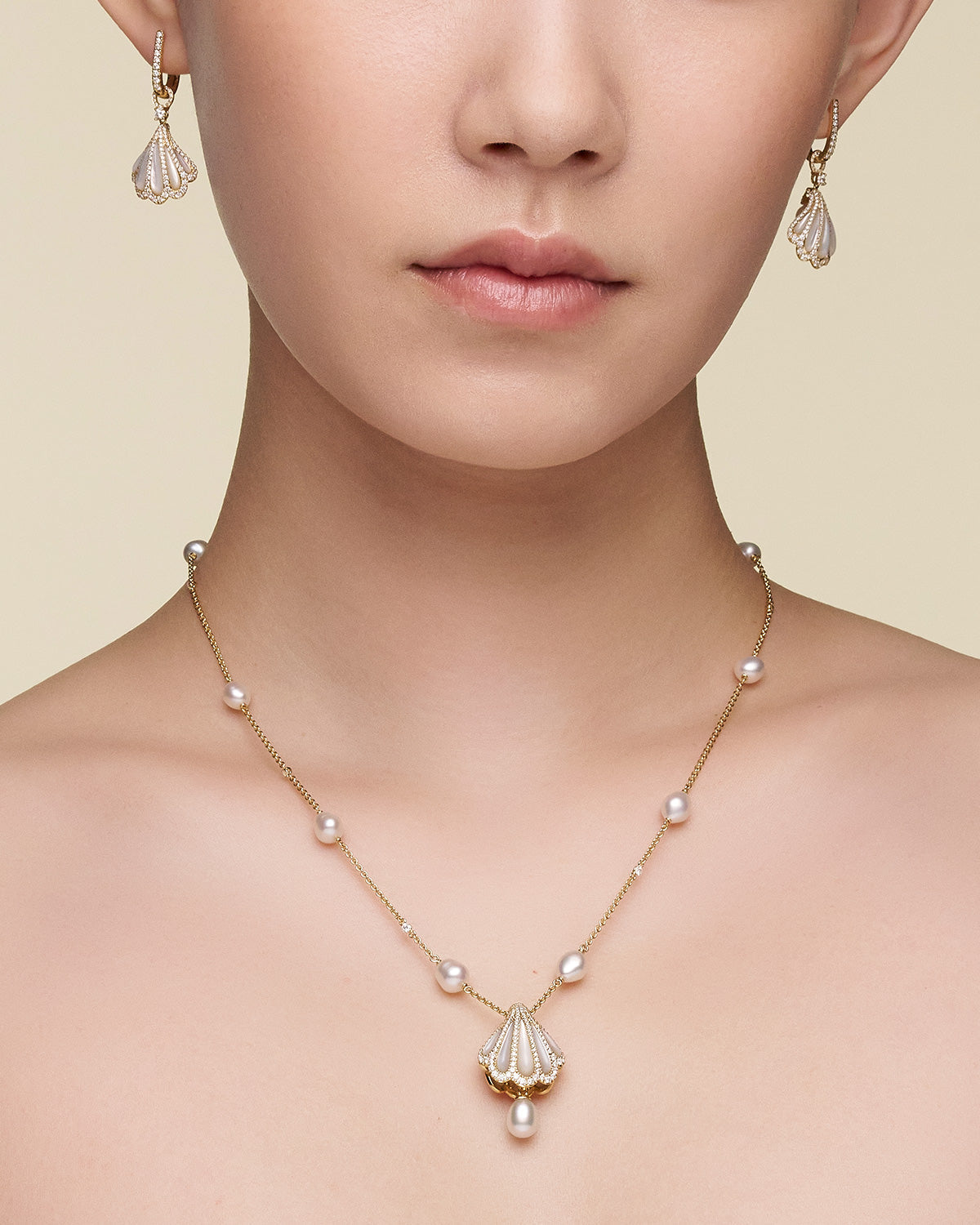 Keshi-Pearl-Long-Chain-Necklace-On-Body-X17C10YKQ05-Pendant-X17P11YKQ06-Earrings-DC16E05X17AE11YG-SKU-C16E05Y-X17AE11YKQ05