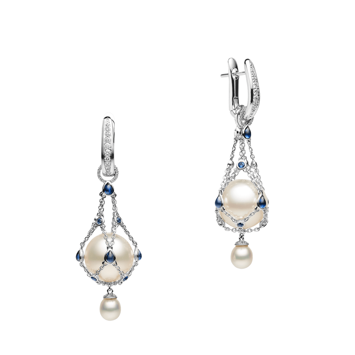 Lavalier_Flourish__Blue_Sapphi