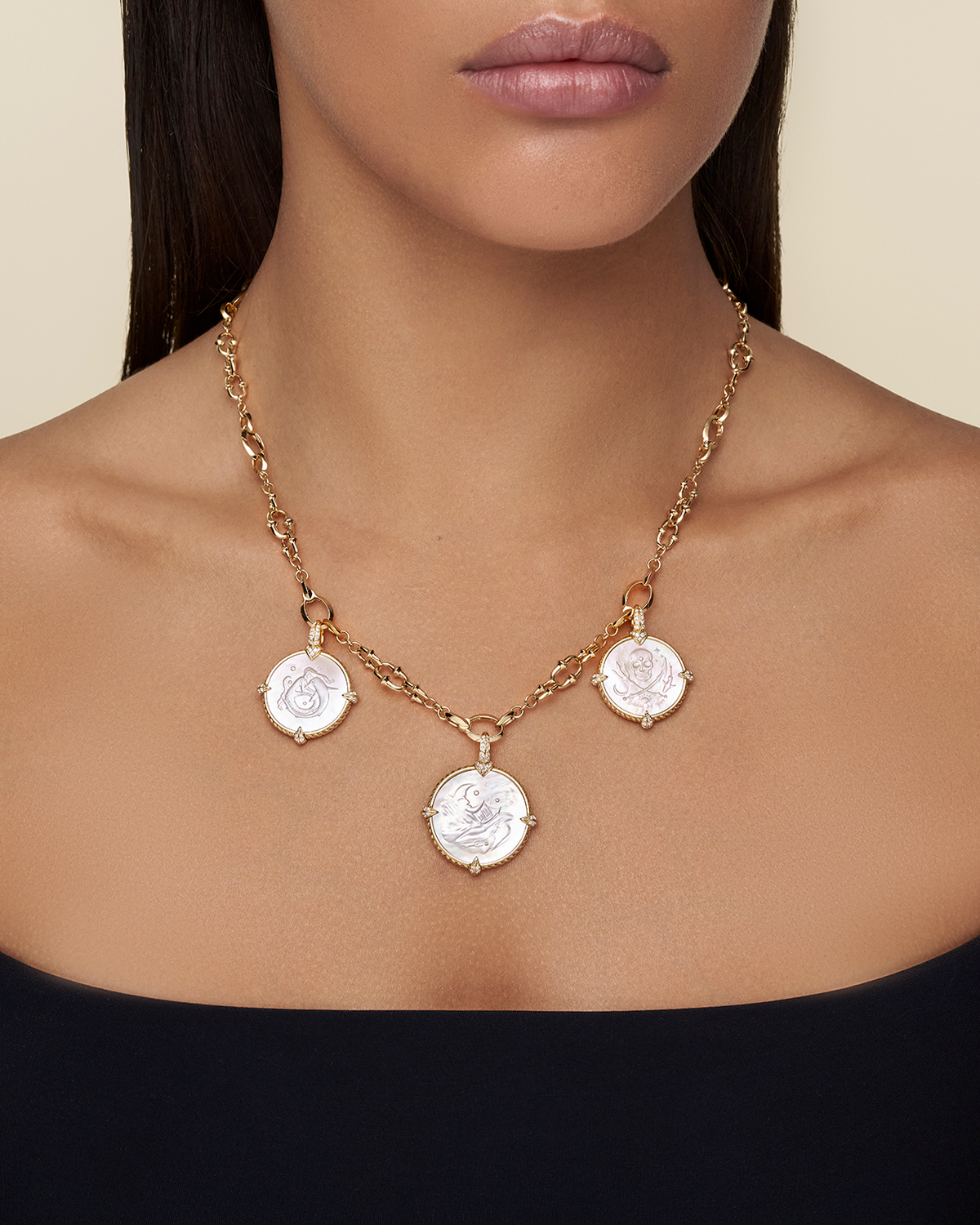 Layered Dive Charm Necklace On Body dd21n01a04y