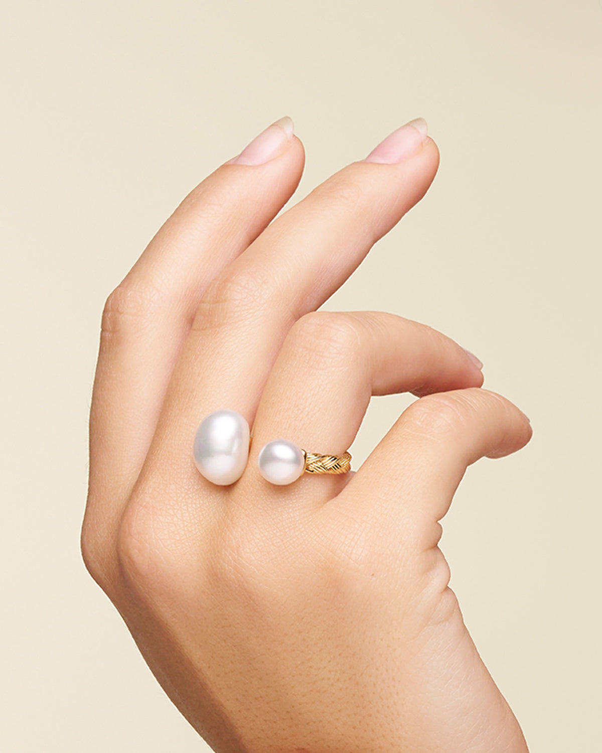 Pandanus Double Keshi Pearl Ring | 8-10mm Keshi Pearls and Yellow Gold
