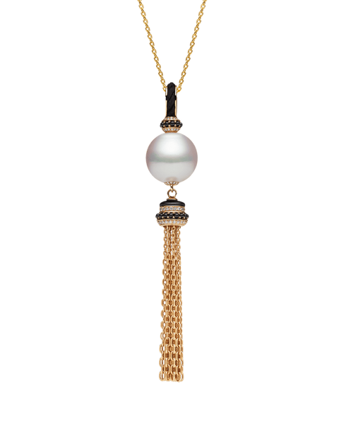 Tassel-Pearl-Pendant-On-Body-