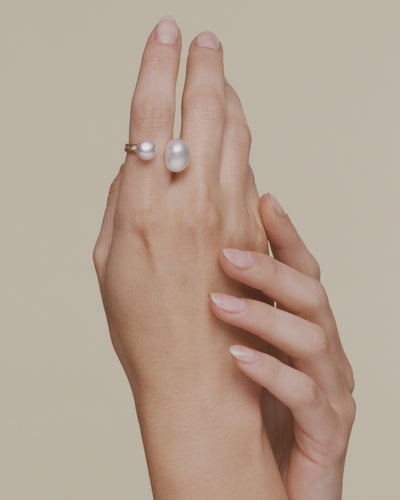 Paspaley Pandanus Double Keshi Baroque Pearl Ring Yellow Gold On Body DE22R40YK