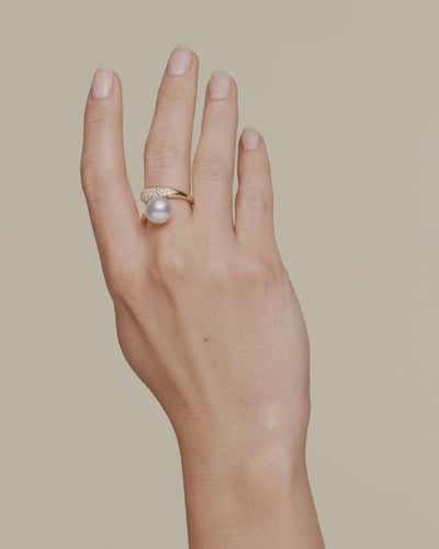 Diamond Touchstone Pearls My Way Earrings On Body DYPR12C16E10Y SKU C16E10Y C16AE03YPR12