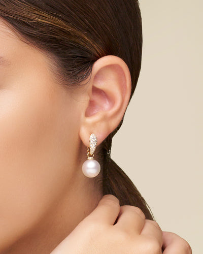 Paspaley-Diamond-Touchstone-Pearls-My-Way-Earrings-On-Body-DYPR12C16E10Y-SKU-C16E10Y-C16AE03YPR12