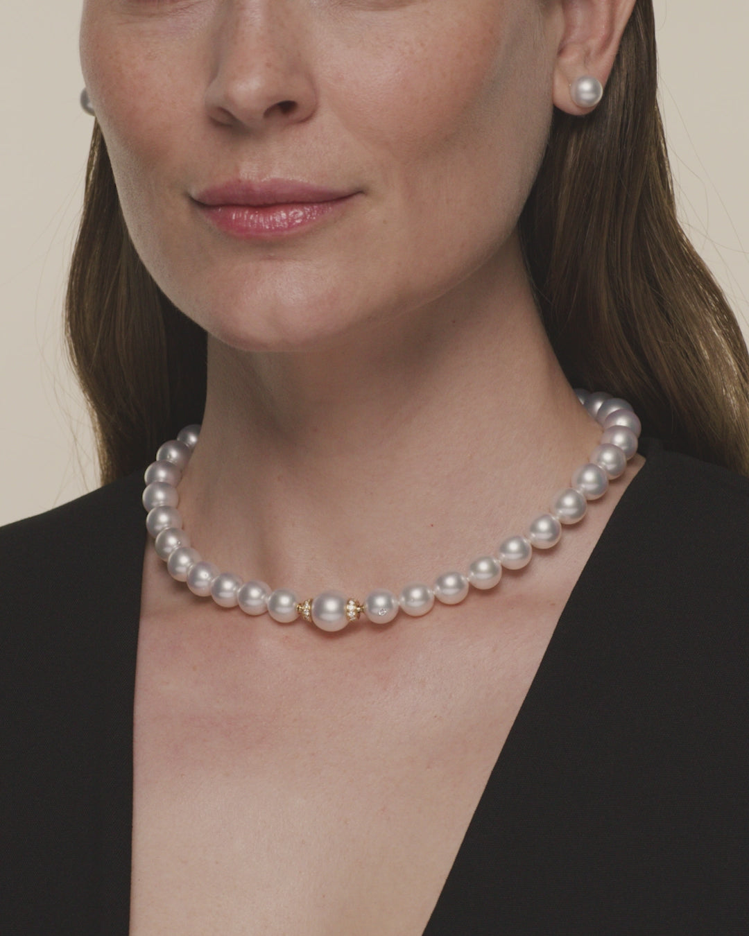 Paspaley Diamond Rondelle Pearl Clasp with 13mm Round Pearl, Diamonds & Yellow Gold Clasp C22L13YPR13